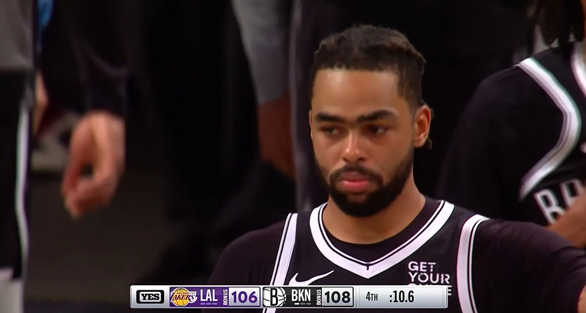 南韩男篮绝杀雄鹿B队，拉塞尔打破历史纪录的简单介绍