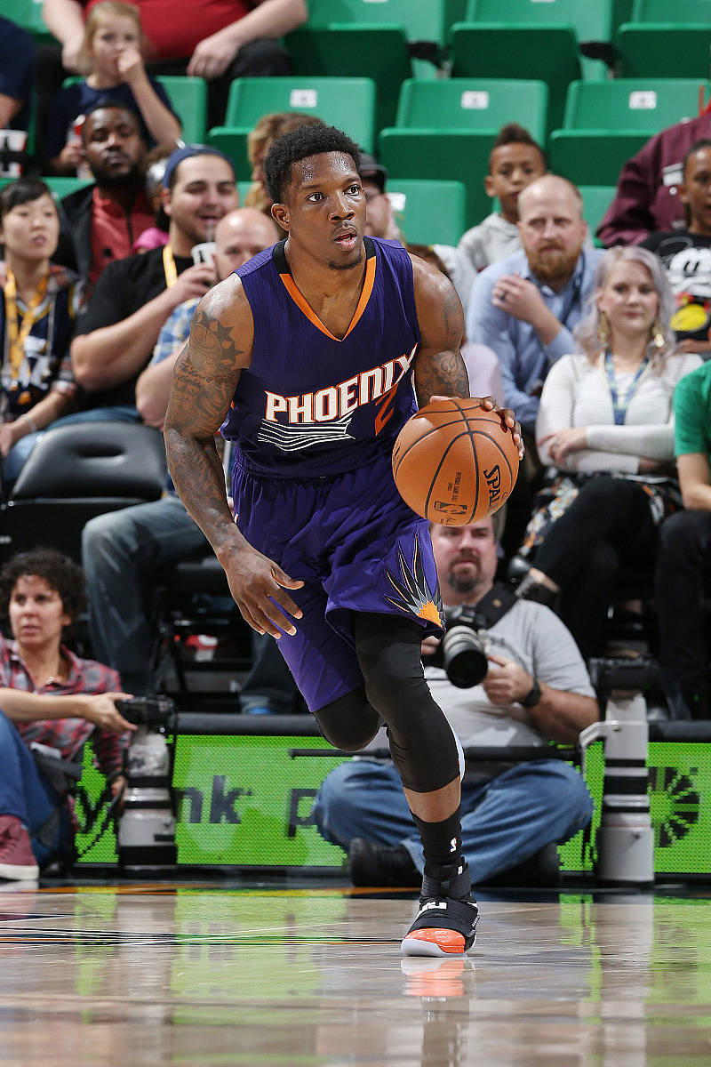 鹈鹕力克塞尔维亚男篮,布拉德利惊艳世界 鹈鹕力克塞尔维亚男篮,布拉德利惊艳世界