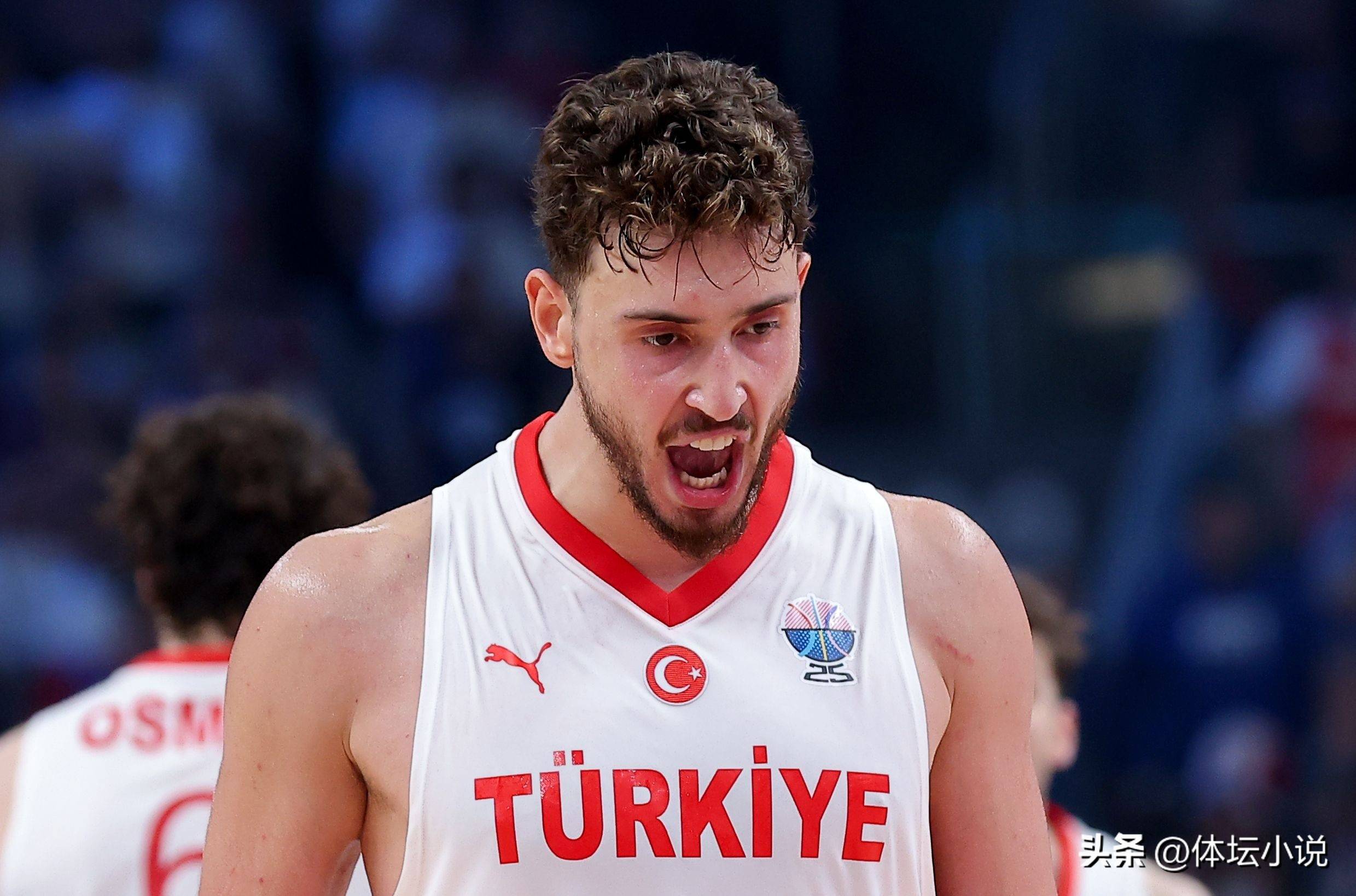 土耳其男篮碾压塞尔维亚男篮,米切尔统治全场的简单介绍 土耳其男篮碾压塞尔维亚男篮,米切尔统治全场的简单介绍