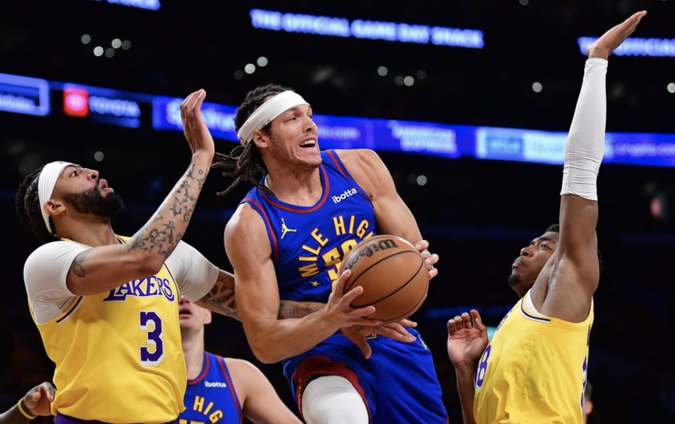 意大利男篮轻取鹈鹕，恩比德制霸全场