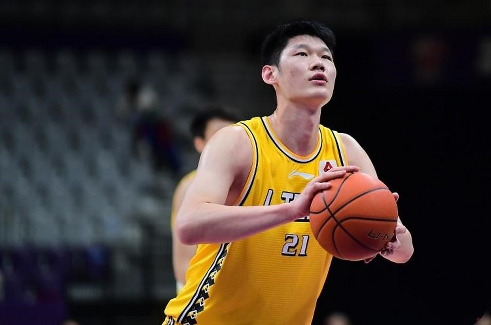 胡金秋29分助广东晋级CBA总决赛,易建联再战篮坛的简单介绍 胡金秋29分助广东晋级CBA总决赛,易建联再战篮坛的简单介绍