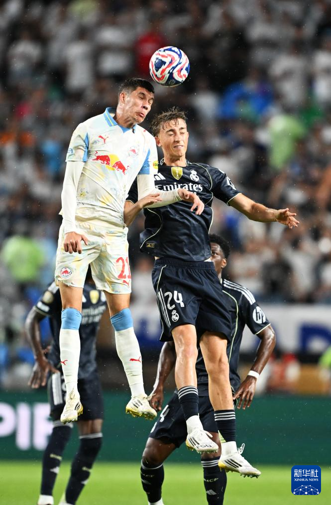 马德里竞技力克萨尔茨堡，主场2-1晋级的简单介绍