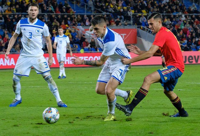 芬兰队失利,欧预赛小组出线前景不明朗的简单介绍 芬兰队失利,欧预赛小组出线前景不明朗的简单介绍