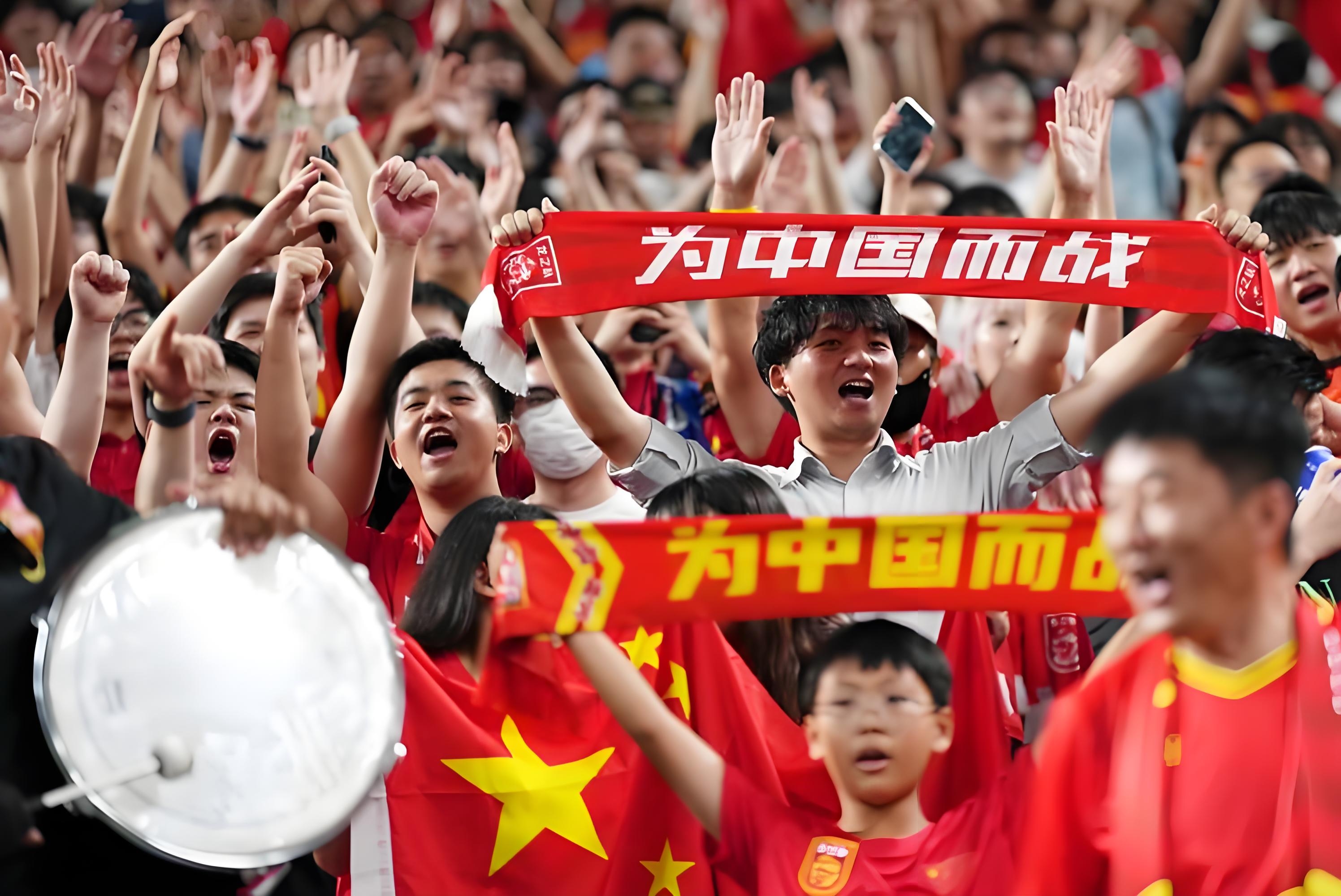 关于绿茵场上奋斗,亚洲足球赛事热血澎湃的信息 关于绿茵场上奋斗,亚洲足球赛事热血澎湃的信息