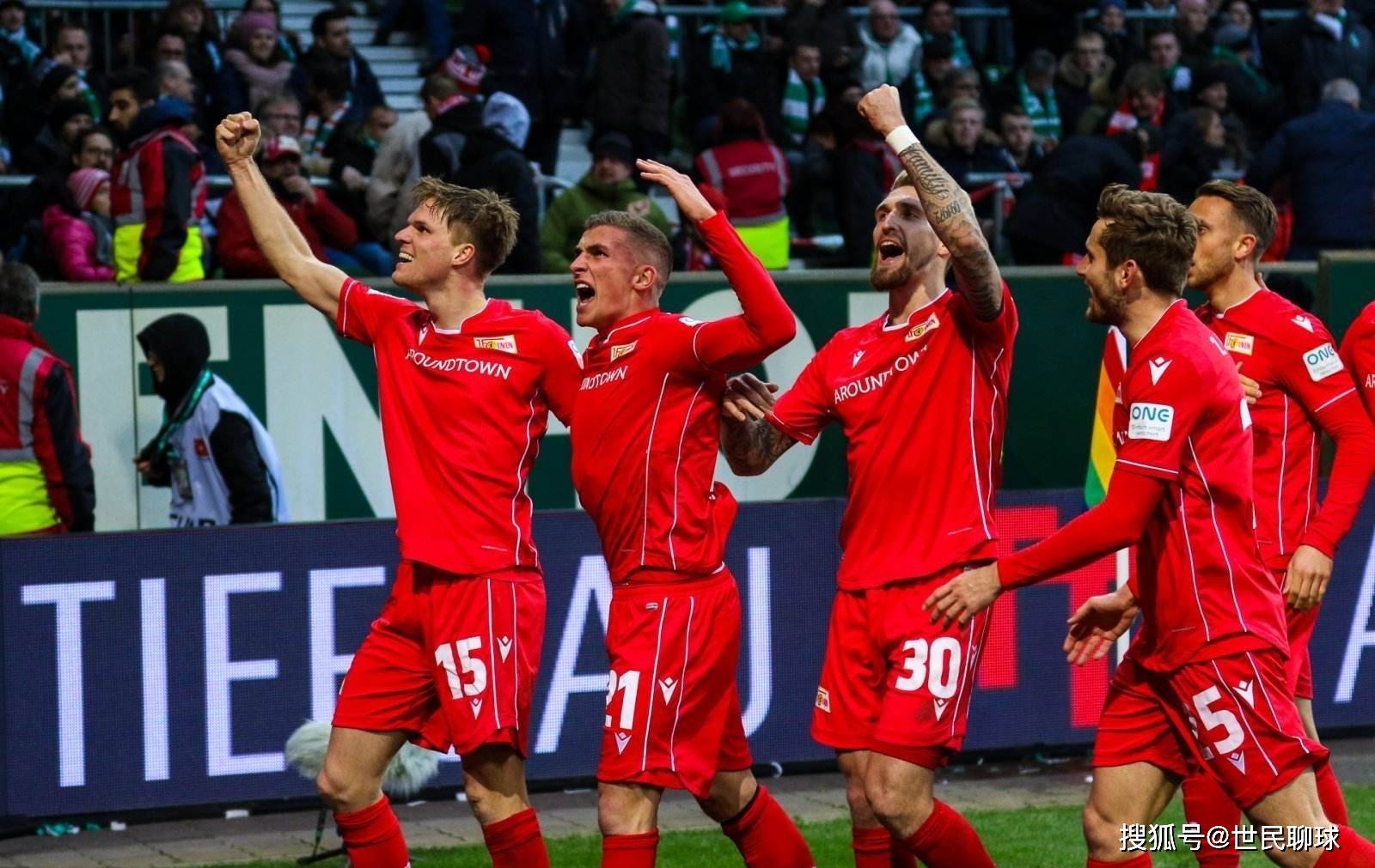 开云平台-包含拜仁慕尼黑以壮观比分击败对手的词条