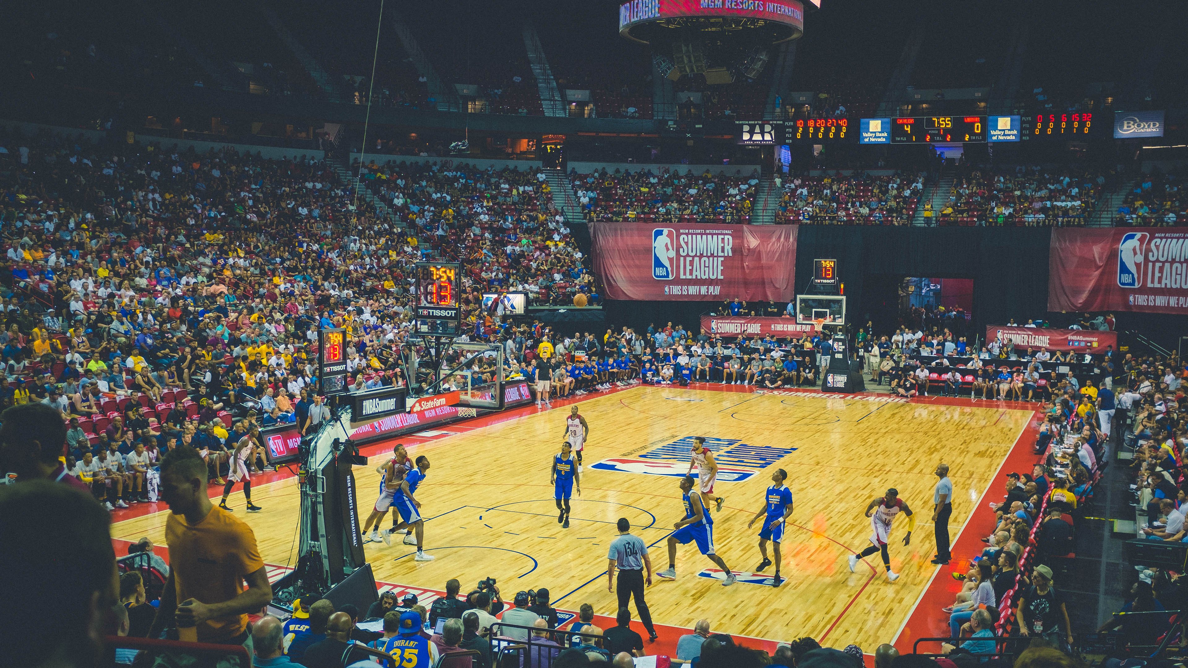 阿拉巴式爆发，苏格兰单节拉开尤文战术的现代足球启示